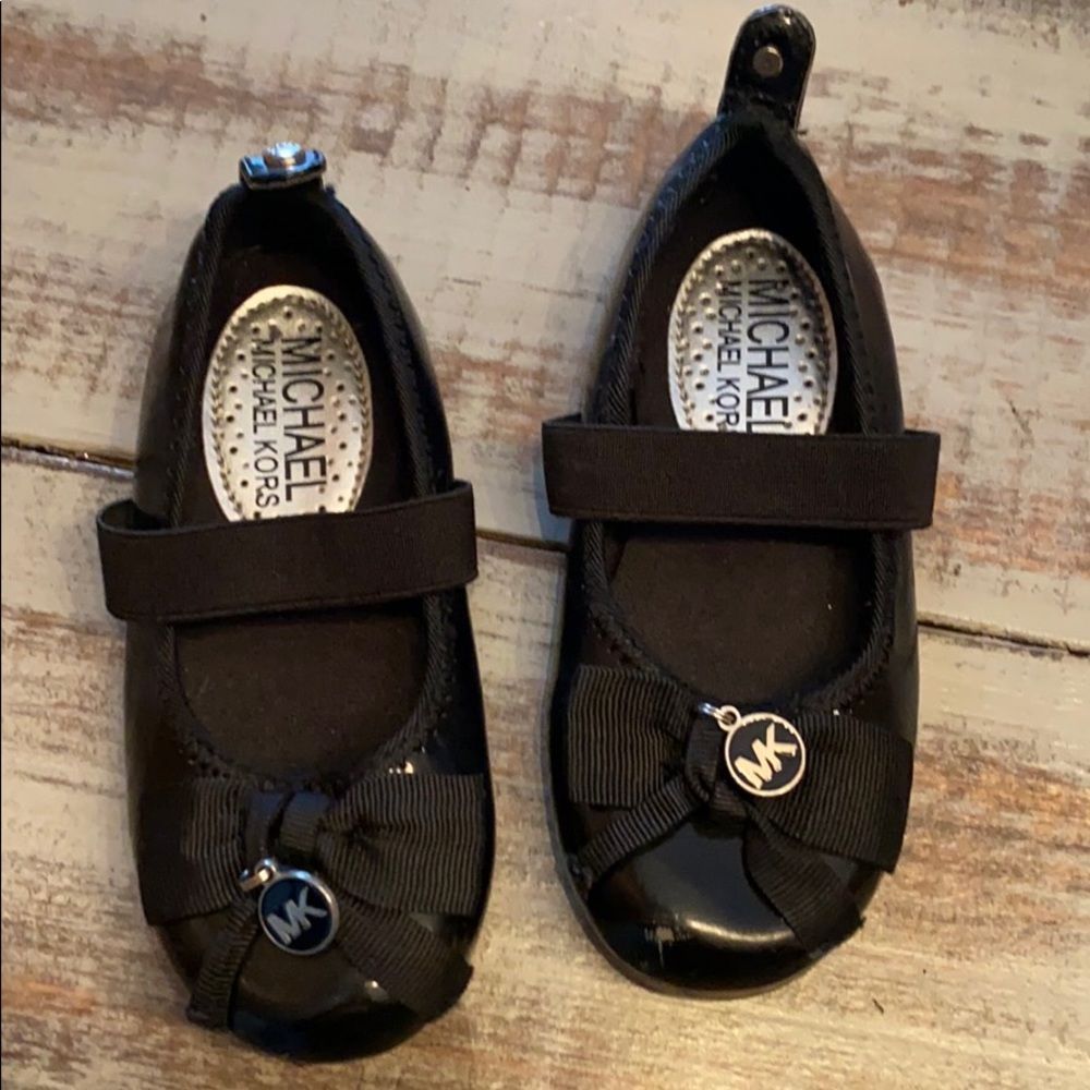 Michael Kors Dress Shoes Size 9 Girls